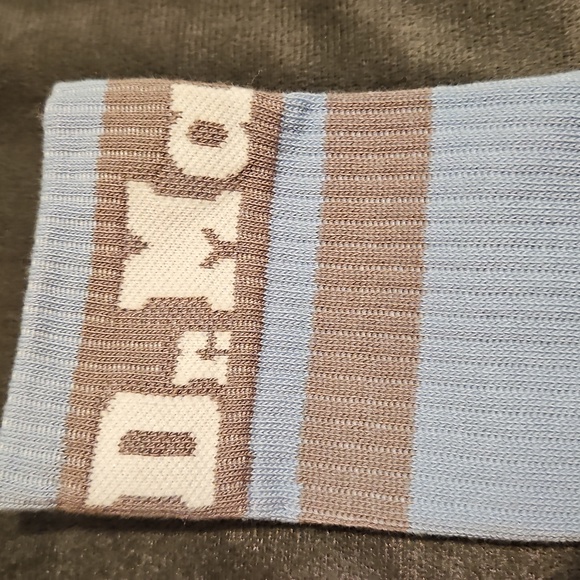 NWT Dr. Martens Air Wair Athletc Crew Socks Blue & Gray Logo Doc Martens Unisex - Picture 3 of 6